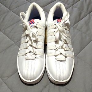 Size 8 K-Swiss white tennis shoes. New w/o tags